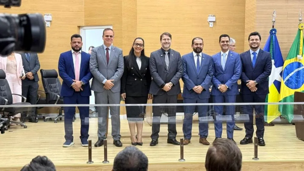 Parlamento estadual inicia nova fase com posse da Mesa Diretora e presença da AROM