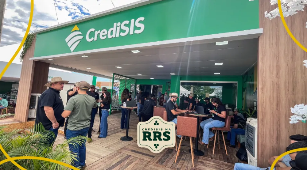 Durante os seis dias de evento, o Sistema CrediSIS marca presença com atendimento técnico e produtos voltados para cada necessidade. (Foto: Assessoria/CrediSIS)