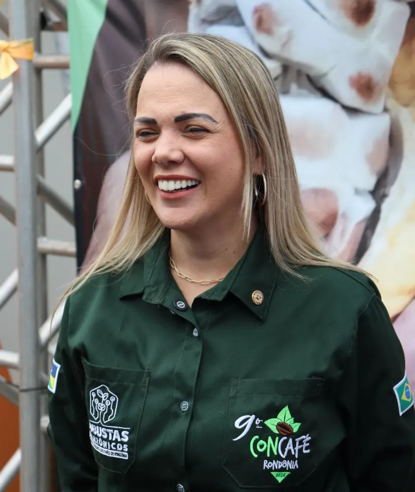 Política estadual de arborização urbana é proposta pela deputada Cláudia de Jesus