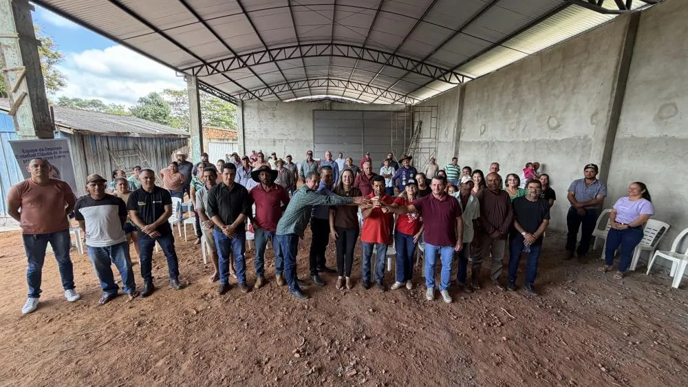Deputada Cláudia de Jesus entrega barracão da Asprusa em Teixeirópolis com investimento de mais de R$ 287 mil