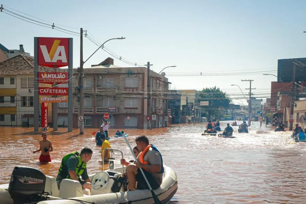 Lagoa dos Patos atinge 2,37 metros, diz Prefeitura de Rio Grande