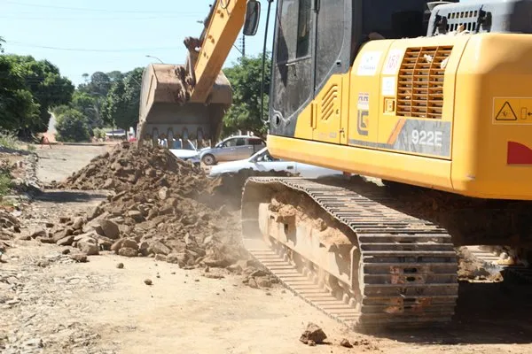 Prefeitura avança com obras de pavimentação de ruas no Riachuelo