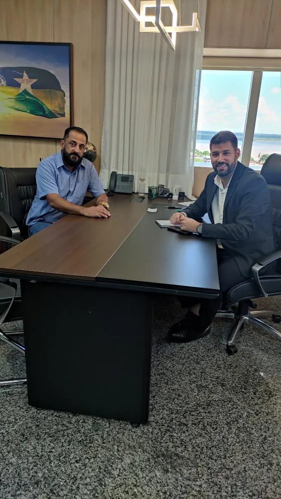 Deputado Nim Barroso recebe demandas da educação de Ji-Paraná