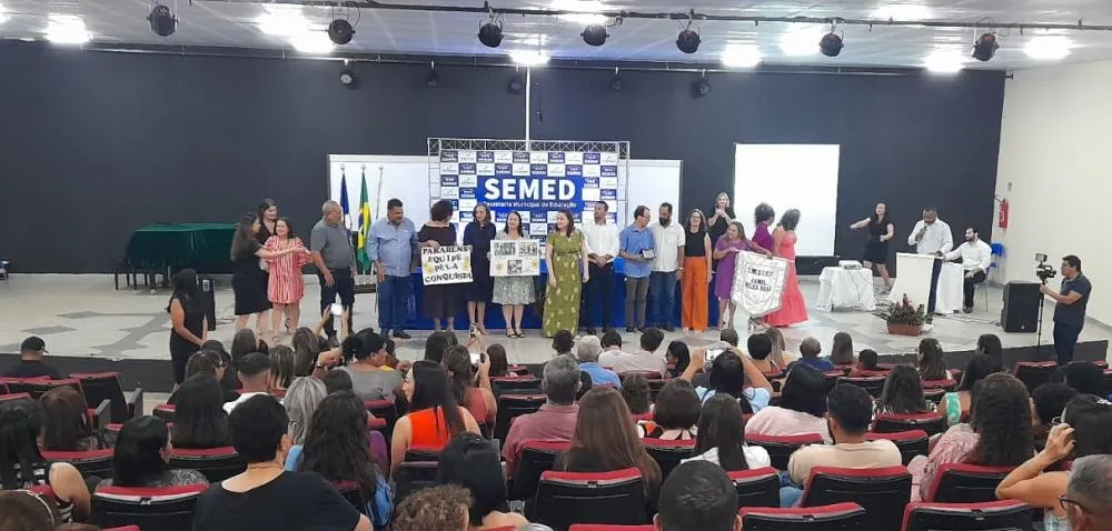 Escolas municipais são premiadas pela excelência na qualidade de ensino