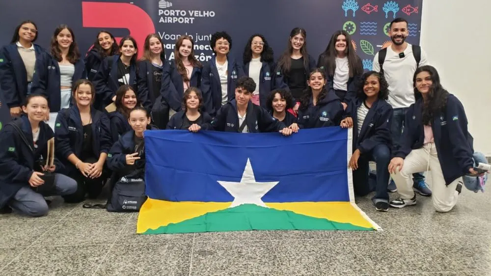 Professores e estudantes de Rondônia embarcam para intercâmbio na Inglaterra