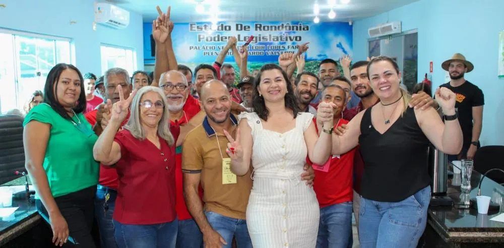 Deputada Cláudia de Jesus elogia coragem de pré-candidatos à prefeitura e vereadores de Mirante da Serra