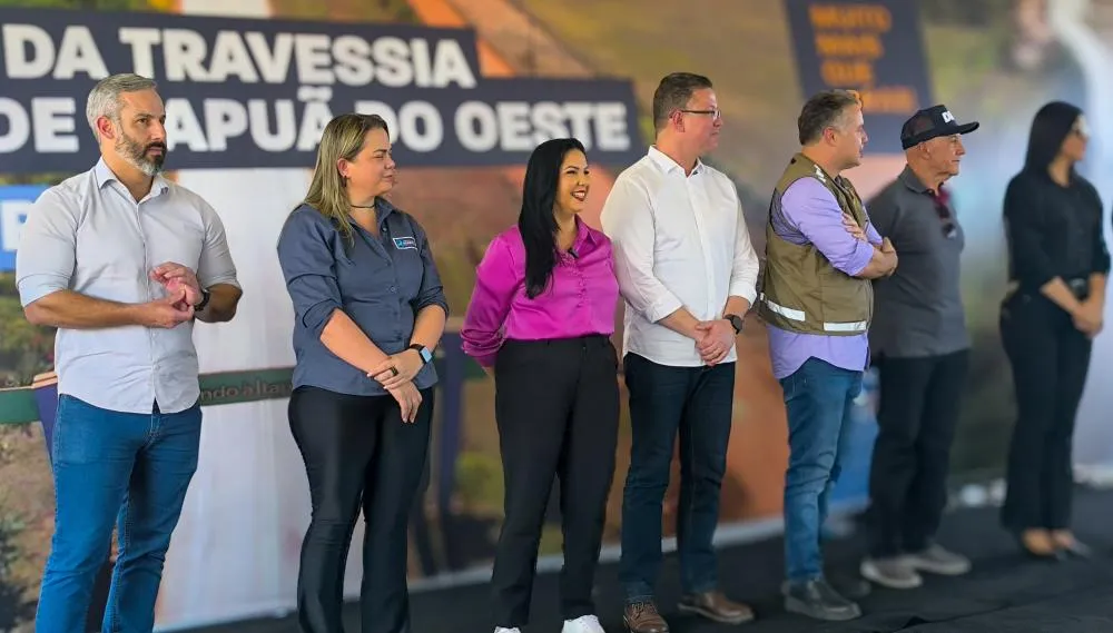 Deputada Cláudia de Jesus participa de entrega de obra do governo Lula em Itapuã do Oeste