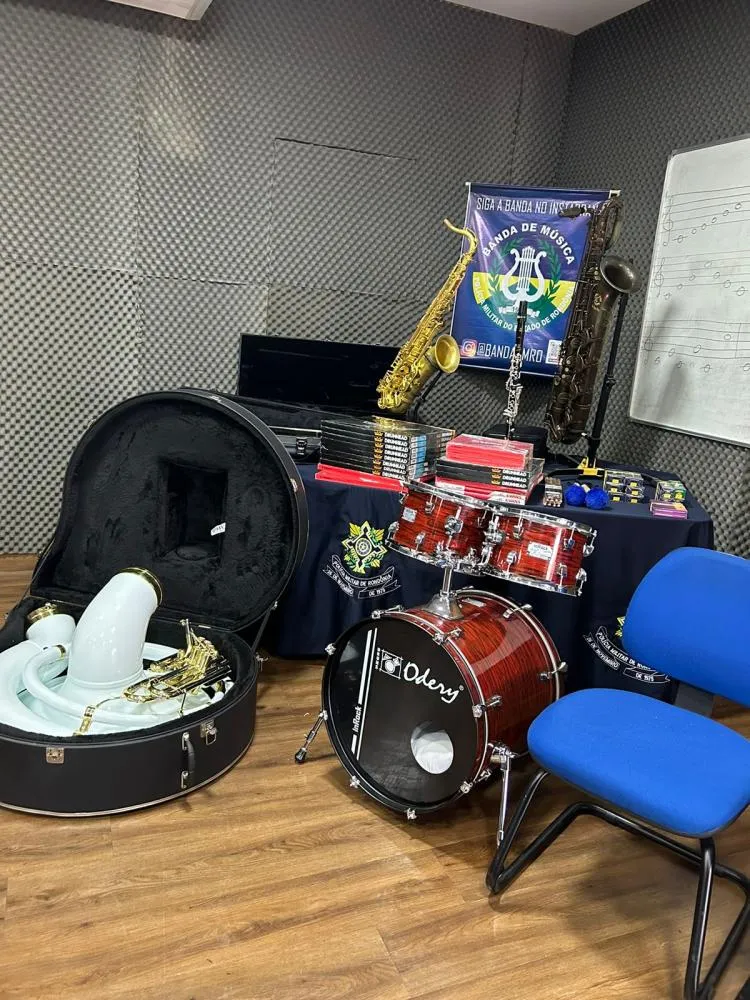 Banda de Música da PMRO agradece ao deputado Nim Barroso pela aquisição de instrumentos