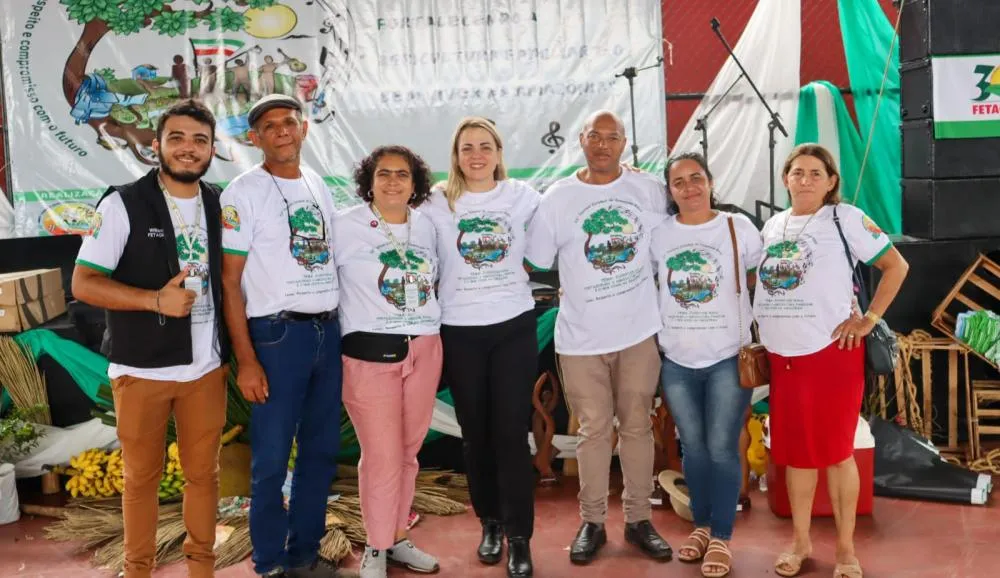 DEPUTADA CLÁUDIA DE JESUS PARTICIPA DO ENCONTRO DA JUVENTUDE RURAL DE SERINGUEIRAS