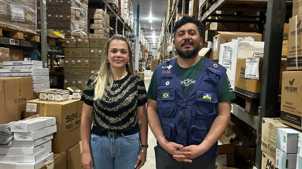 DEPUTADA CLÁUDIA DE JESUS ANUNCIA MEDICAMENTOS E AMBULÂNCIAS PARA JI-PARANÁ